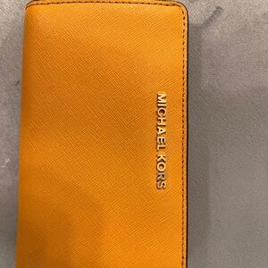 Michael Kors Saffron Wallet